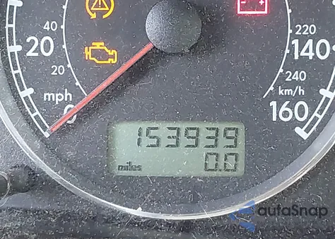 2003 Volkswagen Passat Glx from USA, damaged, VIN WVWWH63B13E410638